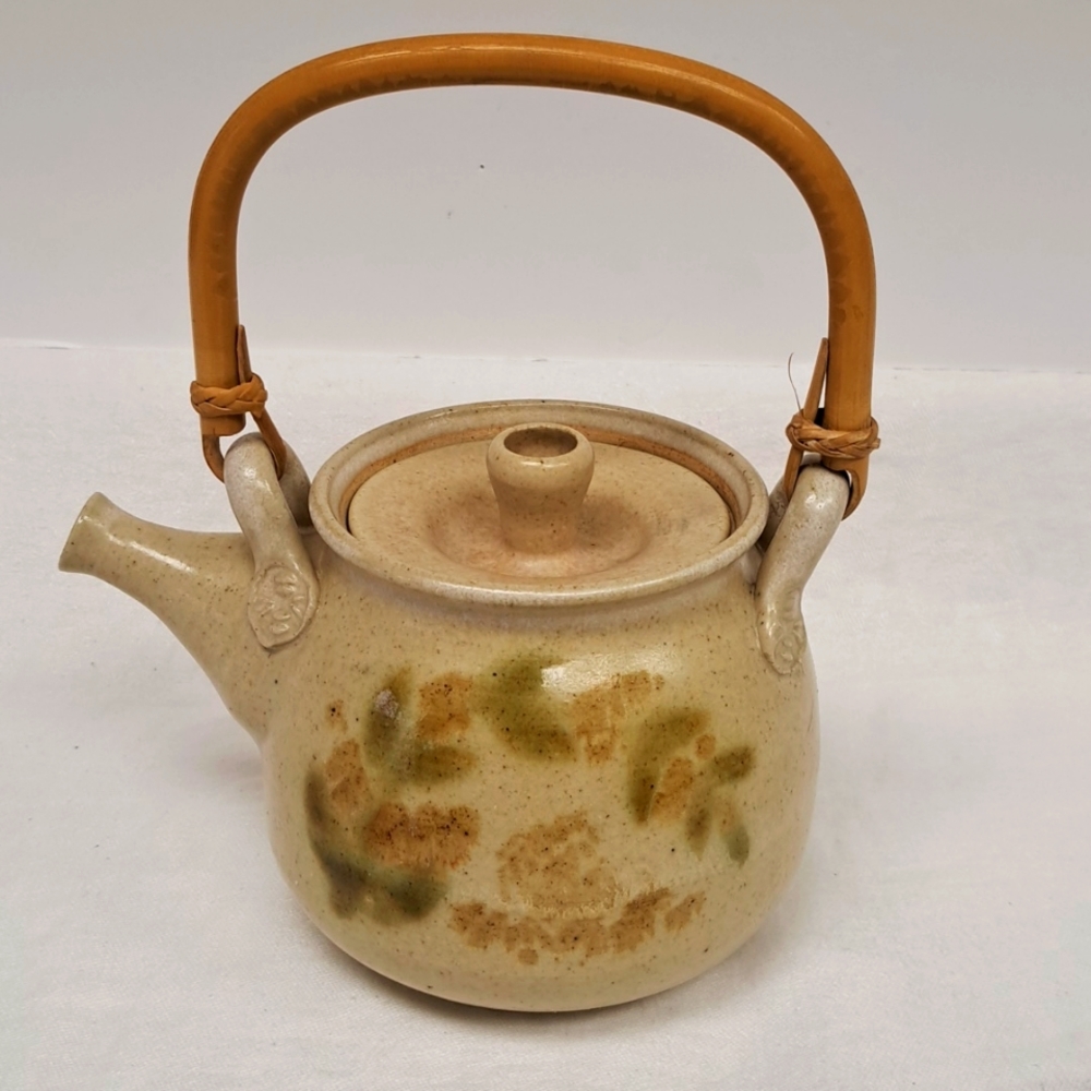 Art pottery handmade glazed tea pot with bamboo handle
